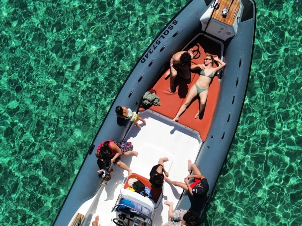 RIB te huur in Cala Gonone voor de beste prijs