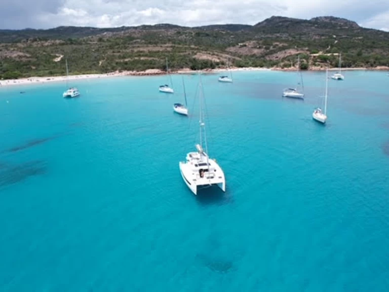 Catamaran te huur in Nice voor de beste prijs