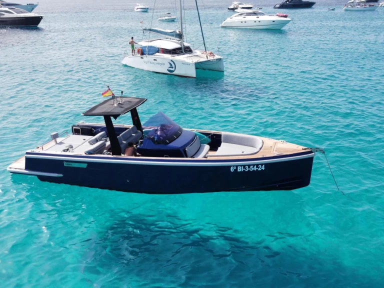 Bootverhuur Ibiza Magna goedkoop Fjord 36 Open