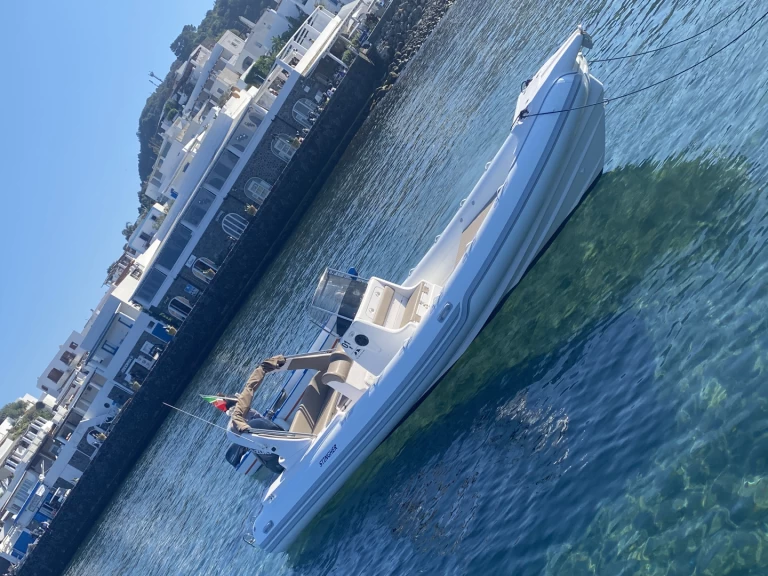 Verhuur RIB Stingher met vaarbewijs