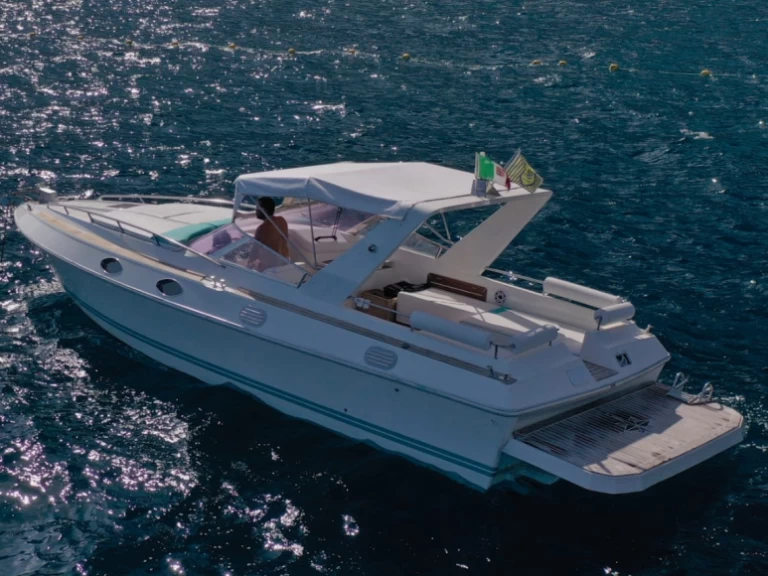 Huur Motorboot met of zonder schipper PRIMATIST By Bruno Abbate in Castellammare di Stabia