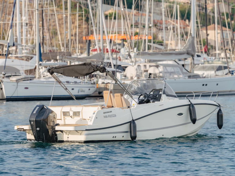 Verhuur Motorboot Quicksilver met vaarbewijs