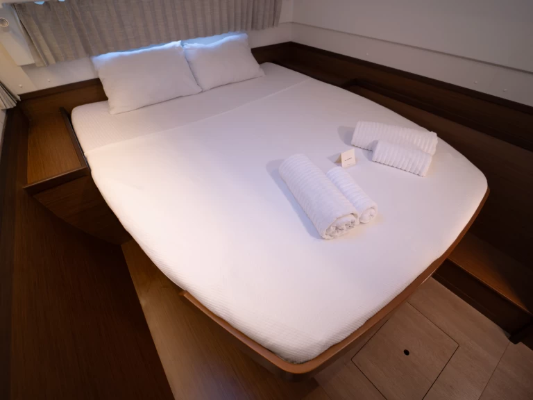 Verhuur Catamaran Lagoon met vaarbewijs