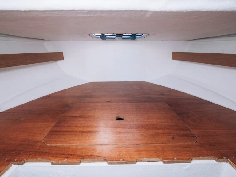 Verhuur Motorboot Bénéteau met vaarbewijs