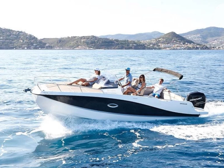 Bootverhuur Quicksilver Activ 755 Sundeck in Palma de Mallorca via SamBoat