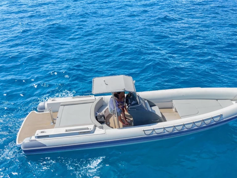 Verhuur RIB Top Marine met vaarbewijs