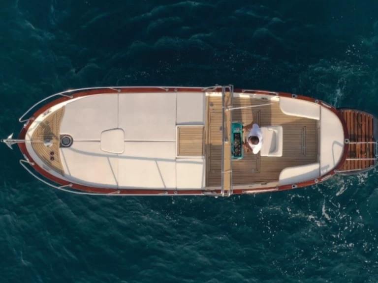 Jachthuur in Positano - VD INGENITO Open 8,30 via SamBoat