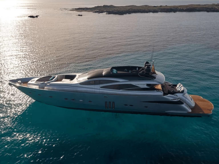 Huur een Pershing Pershing 90 in Ibiza Town