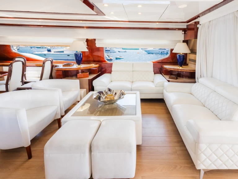 Jachthuur in Órmos Bay - Posillipo Posillipo Technema 80 via SamBoat