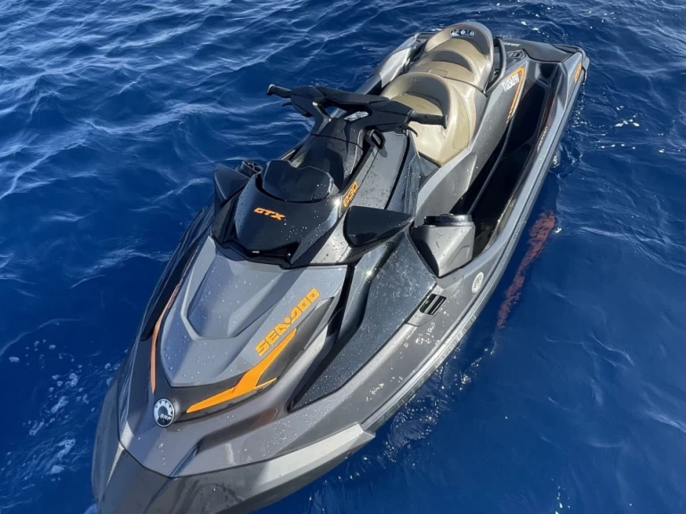 Jachthuur in Les Issambres - Sea-Doo GTX 130 via SamBoat