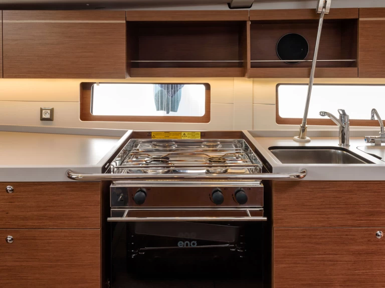 Bénéteau Oceanis 46.1 te huur van particulier of professional in Cannigione