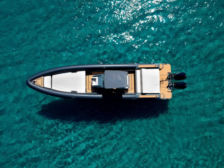 Motorboot te huur in Anávyssos voor de beste prijs