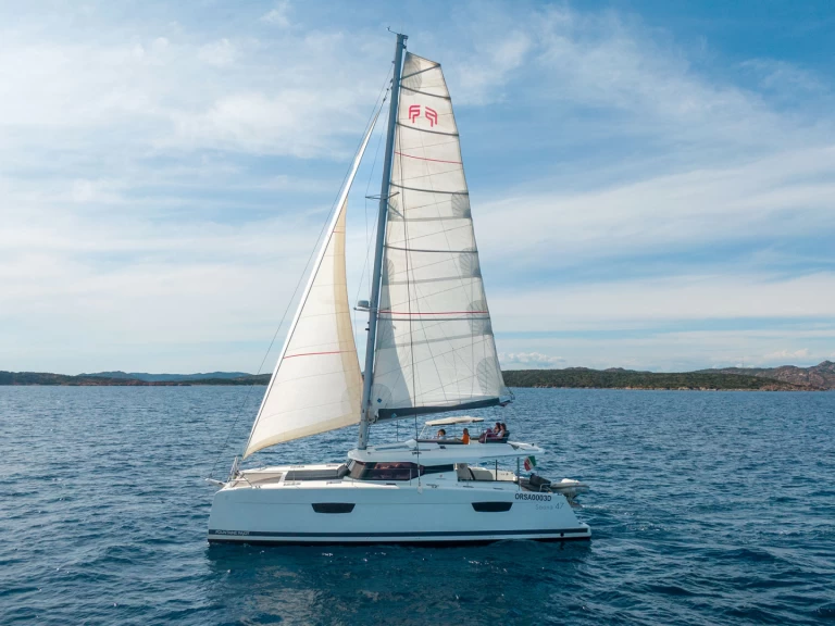 Catamaran te huur in Cannigione voor de beste prijs