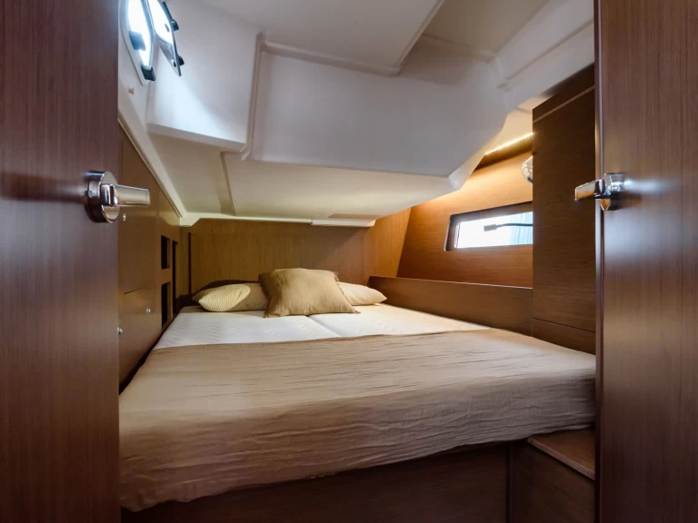 Bénéteau Oceanis 46.1 te huur van particulier of professional in Cannigione