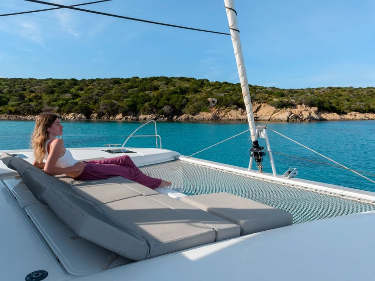 Jachthuur in Cannigione - Fountaine Pajot Astrea 42 via SamBoat
