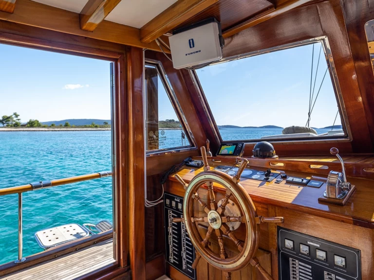 Huur Zeilboot met of zonder schipper  in Split