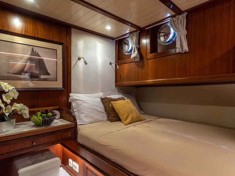 Bootverhuur Split goedkoop Gulet Smart Spirit