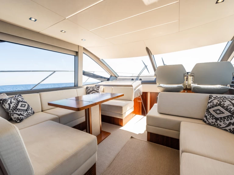 Jachthuur in San Ġiljan - Sunseeker Manhattan 52 via SamBoat