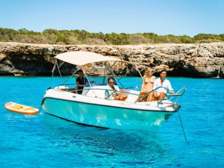 Huur Motorboot met of zonder schipper Polyester Yacht in Ciutadella de Menorca