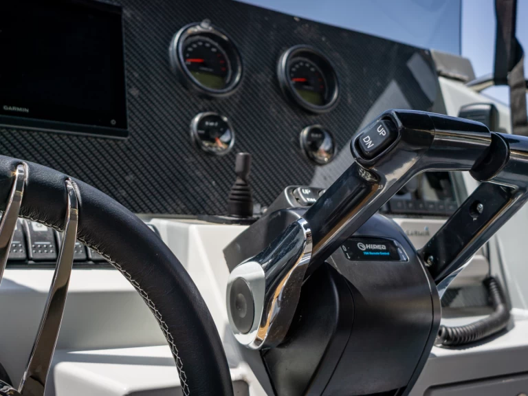 Italboats Stingher 28GT te huur van particulier of professional in Altea