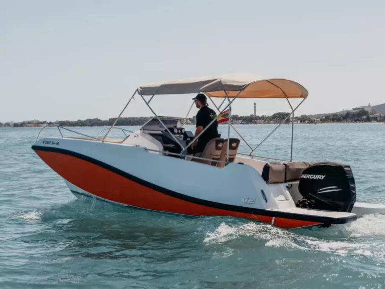 Huur Motorboot met of zonder schipper V2 in Port d'Alcudia