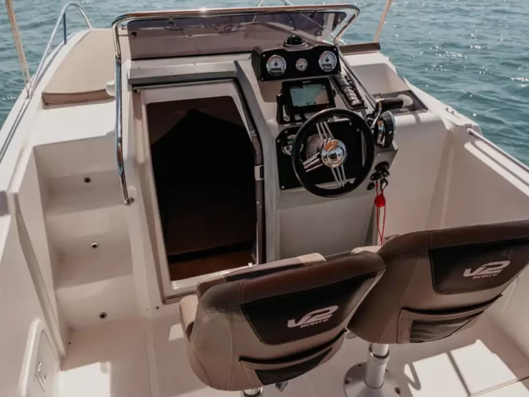 Jachthuur in Port d'Alcudia - V2 7.0 Sundeck via SamBoat