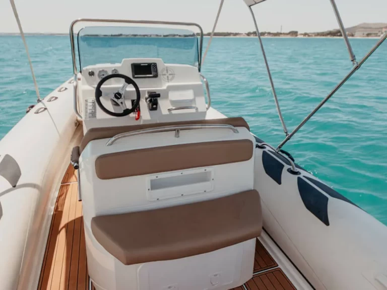 Huur Motorboot met of zonder schipper Brig in Port d'Alcudia