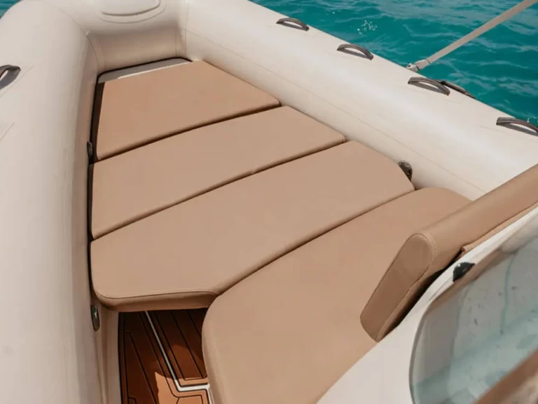 Brig Navigator 700 te huur van particulier of professional in Port d'Alcudia