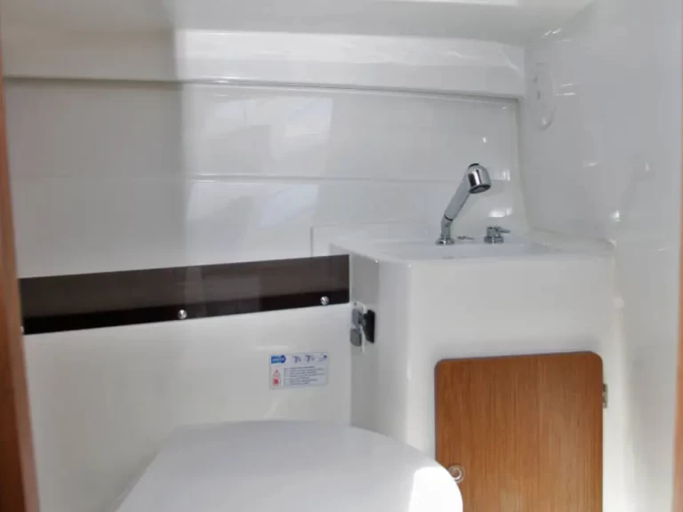 Bénéteau Antares 8 te huur van particulier of professional in Port d'Alcudia