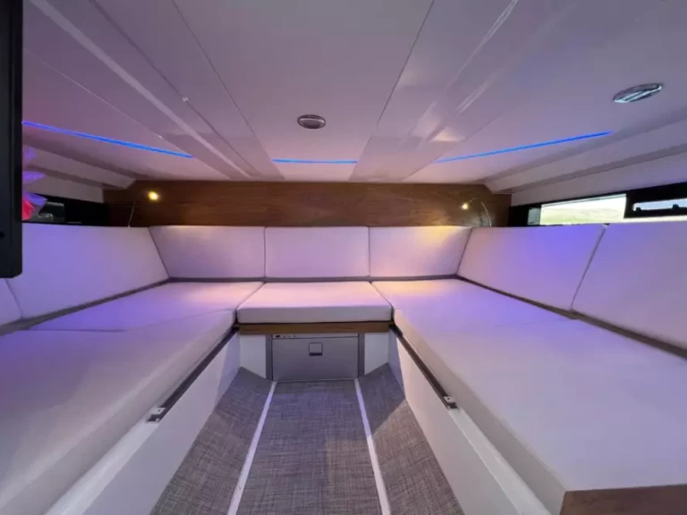 Jachthuur in Port d'Alcudia - De Antonio 36 via SamBoat