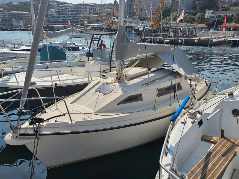 Bootverhuur Bénéteau California 660 biquilles in Isolella via SamBoat