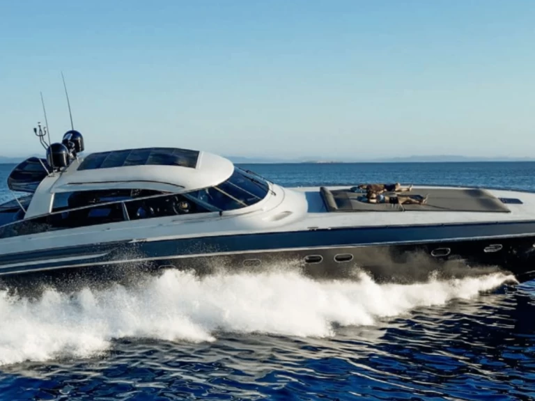 Huur een Baia Panther 80 in Ibiza Town