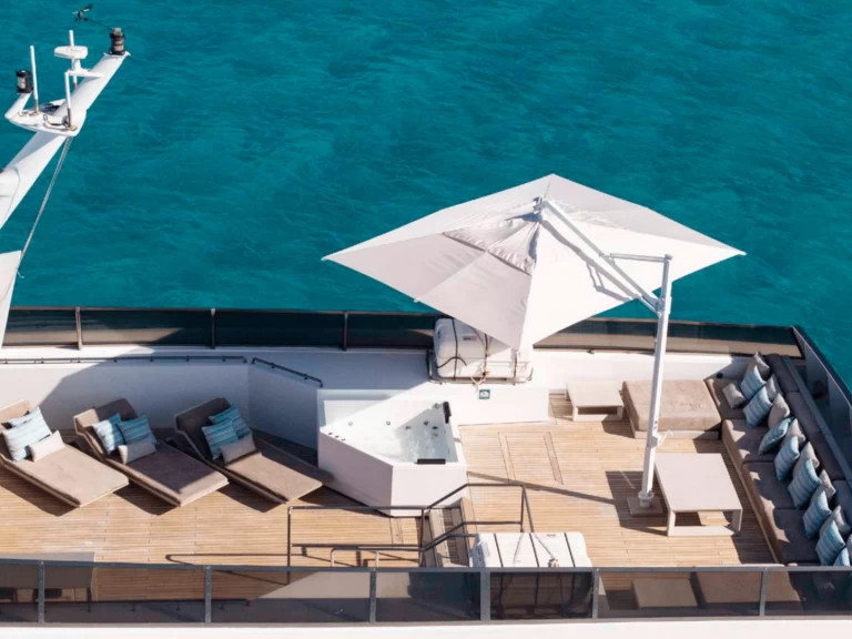 Huur Jacht met of zonder schipper Custom Royal Yacht in Ibiza Town