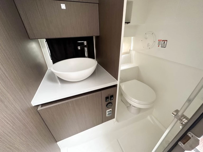 Bénéteau Flyer 9 SPACEdeck te huur van particulier of professional in Barcelona