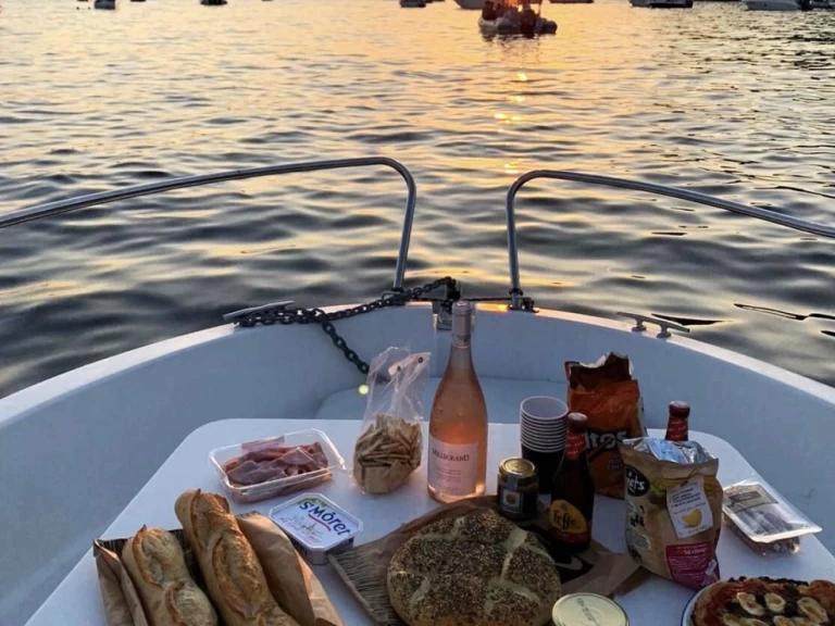 Bootverhuur Jeanneau Cap Camarat 5.5 CC Serie 2 Style in Palavas-les-Flots via SamBoat