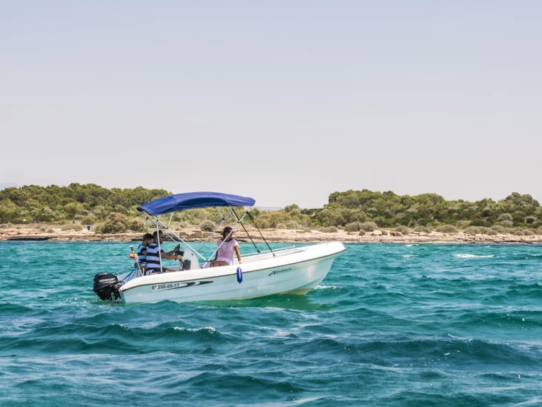 Mistral Mistral te huur van particulier of professional in Portocolom