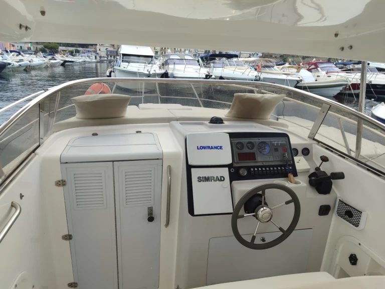 Verhuur Motorboot Izzo met vaarbewijs