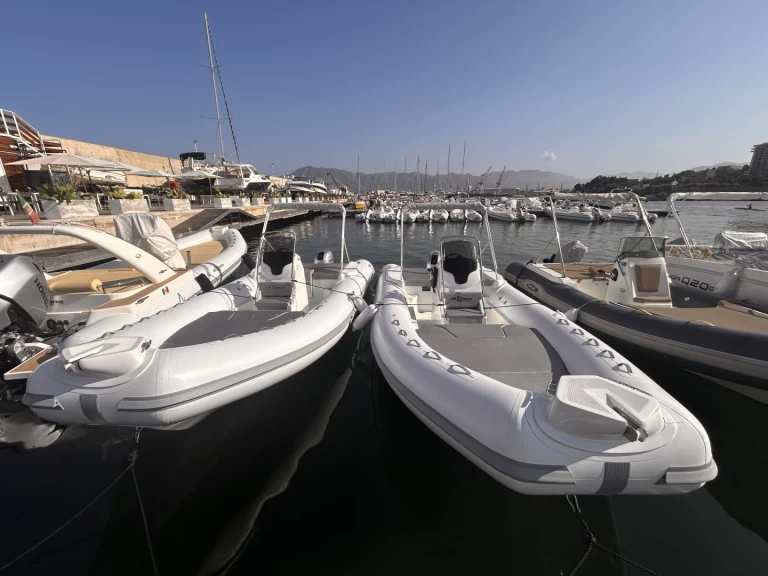 Verhuur RIB in Palermo - Altamarea Wave 20