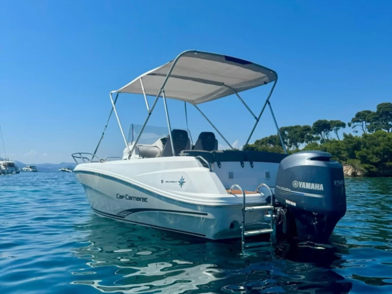 Motorboot te huur in Golfe-Juan voor de beste prijs