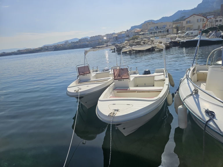 Bootverhuur Selva-Marine T4.8 in Marseille via SamBoat