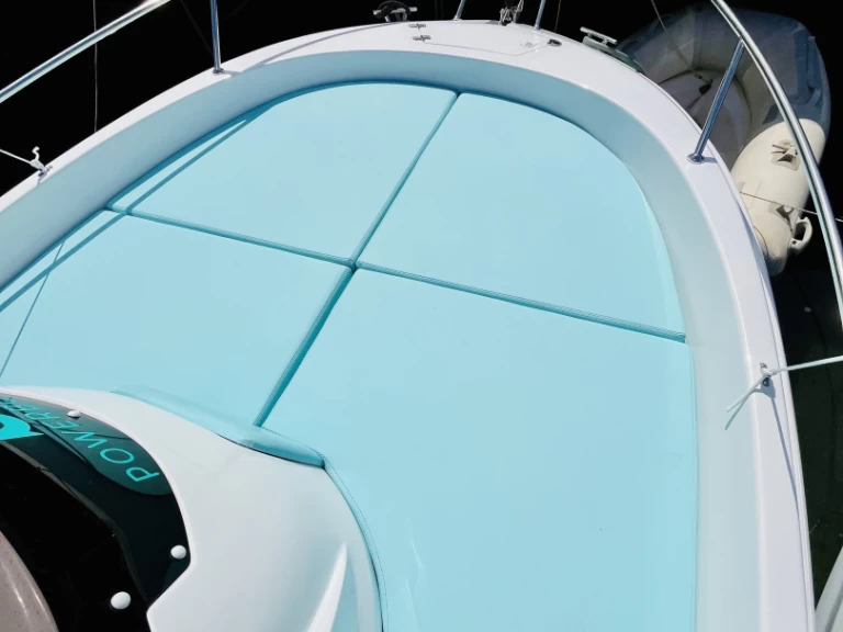 Verhuur Motorboot Romar met vaarbewijs