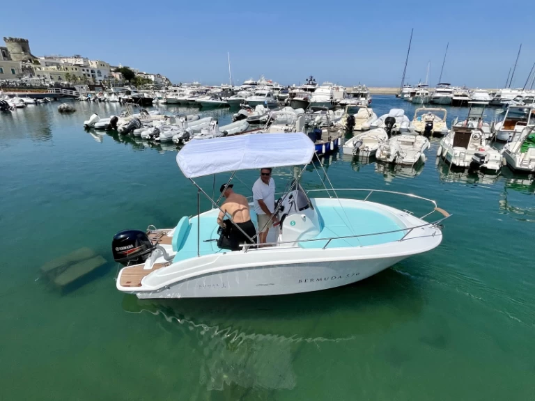 Motorboot te huur in Ischia voor de beste prijs
