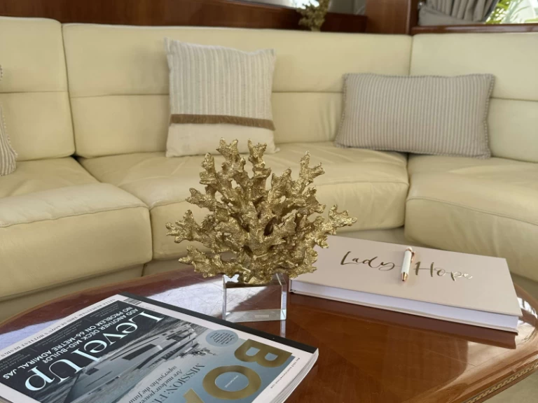 Verhuur Jacht in Athene - Princess, UK Lady Hope