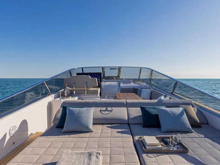 Motorboot te huur in Saint-Raphaël voor de beste prijs