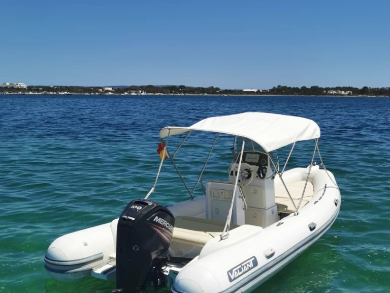 Valiant DR 600 te huur van particulier of professional in La Savina