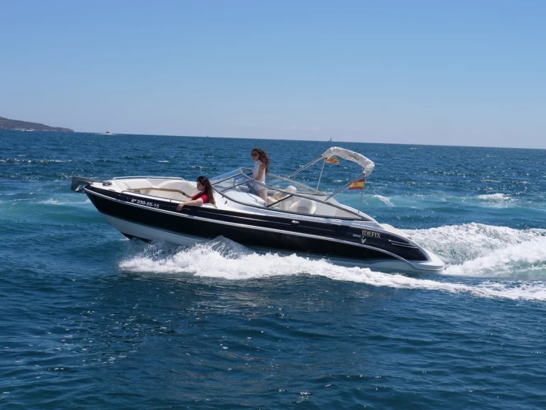 Huur Motorboot met of zonder schipper Formula in Empuriabrava