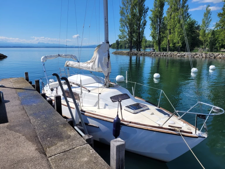 Huur een Aubin Tequila in Auvernier