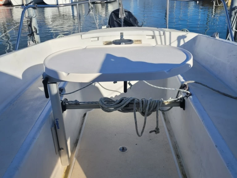 Huur een Aubin Tequila in Auvernier