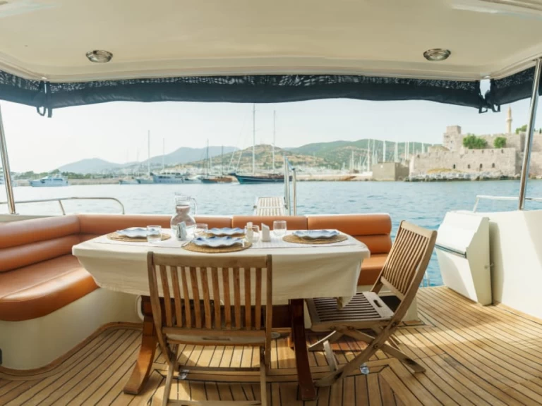 Huur Jacht met of zonder schipper costom made  in Bodrum
