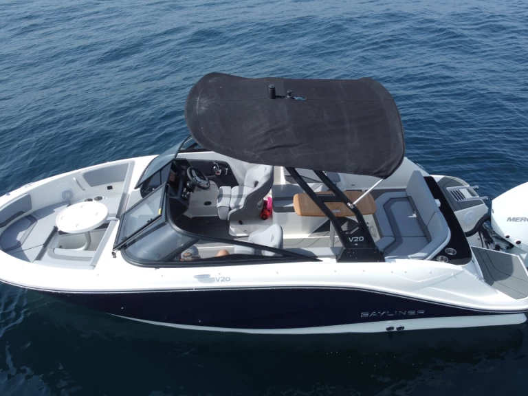 Motorboot te huur in Puerto Banús voor de beste prijs